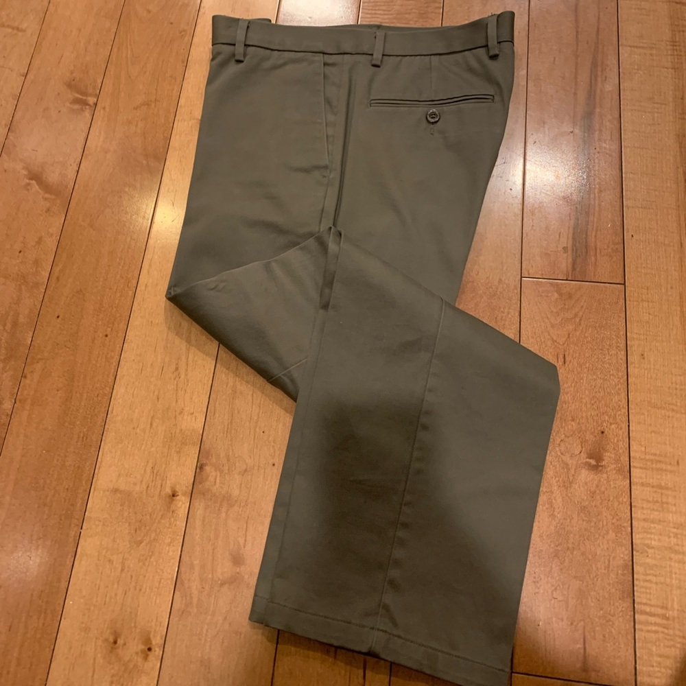 Dockers Brown straight fit khakis